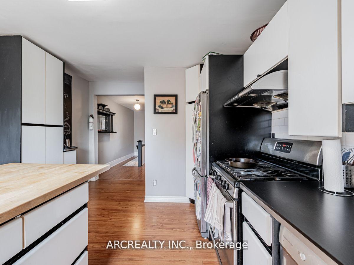 17-garnet-avenue-toronto-ontario-w12913620