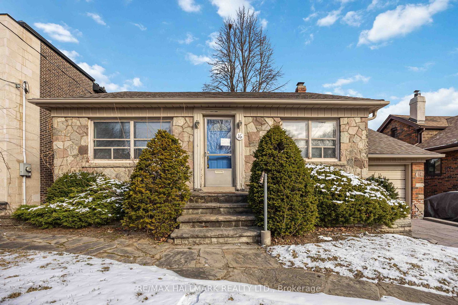 16-bermuda-avenue-etobicoke-ontario-w12913790