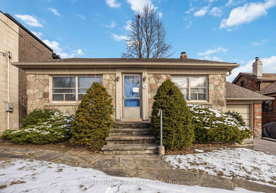 16-bermuda-avenue-etobicoke-ontario-w12913790