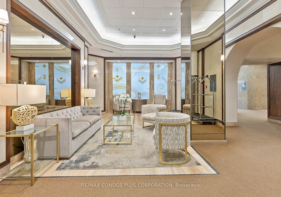 2045-lake-shore-boulevard-w-etobicoke-ontario-w12914068