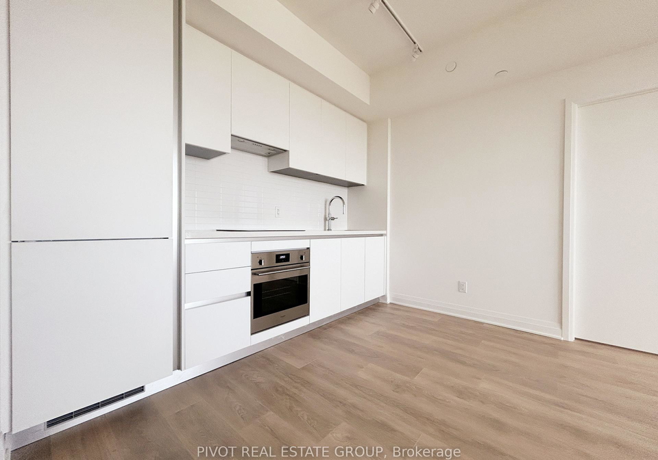 4015-the-exchange-mississauga-ontario-w12914394