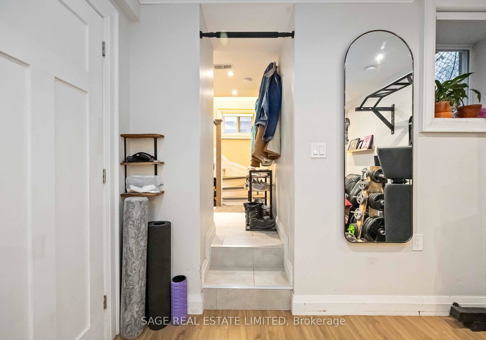 182-indian-grove-toronto-ontario-w12914628