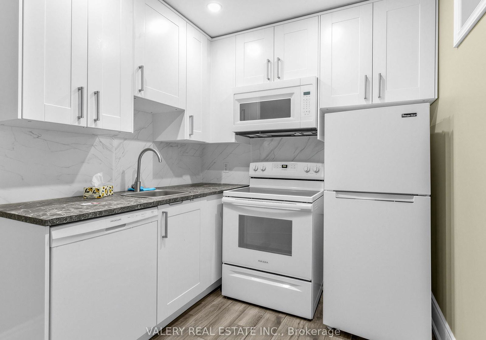 133-meadowvale-drive-etobicoke-ontario-w12914634
