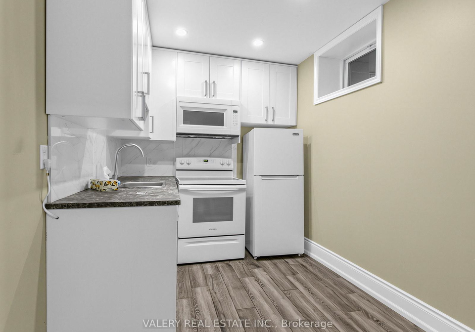 133-meadowvale-drive-etobicoke-ontario-w12914634