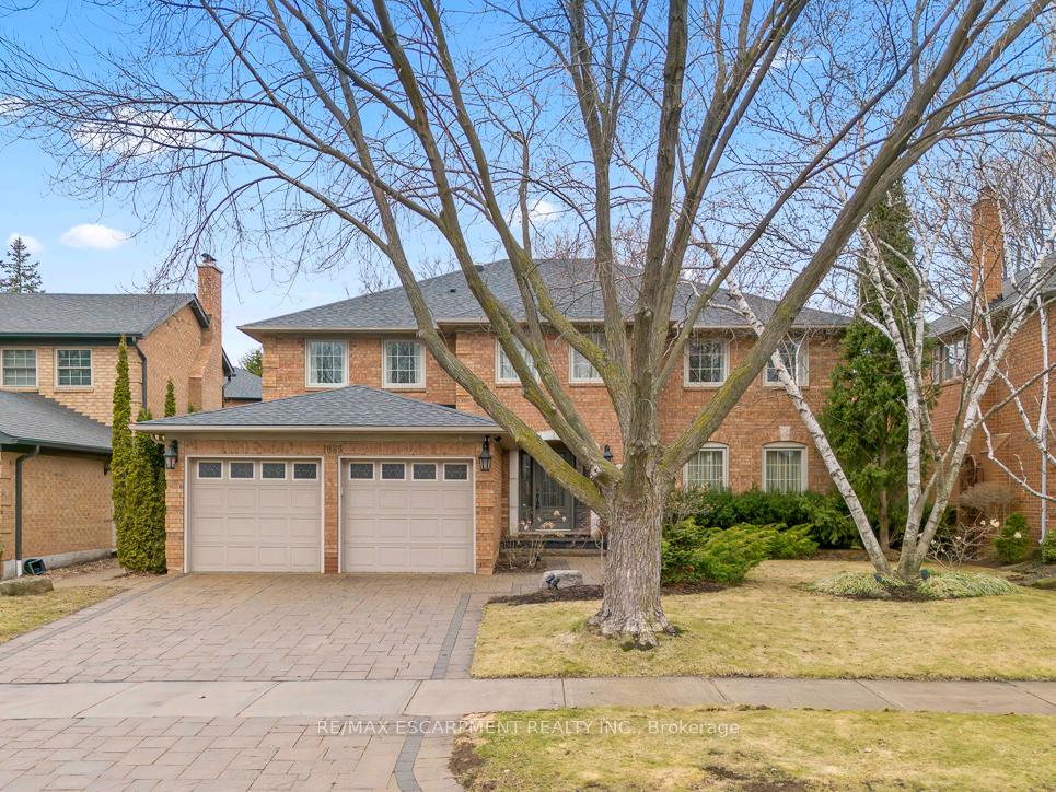 1085-denfield-terrace-oakville-ontario-w12914798