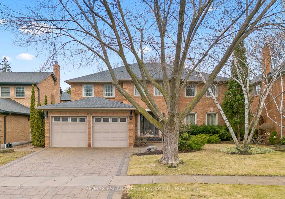 1085-denfield-terrace-oakville-ontario-w12914798