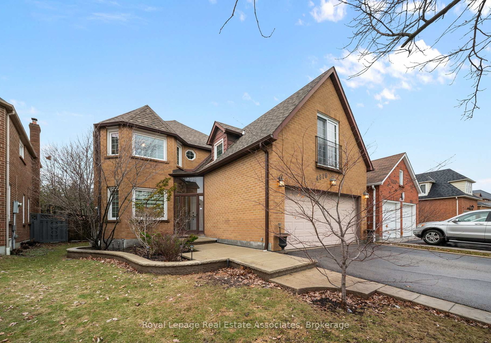 4516-gullfoot-circle-mississauga-ontario-w12914944