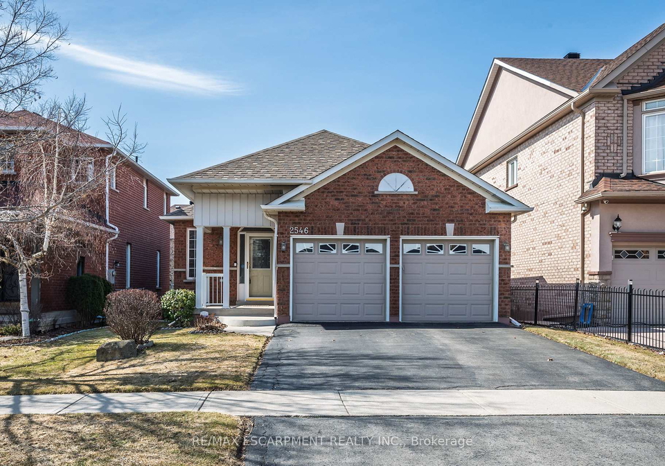 2546-nichols-drive-oakville-ontario-w12914982