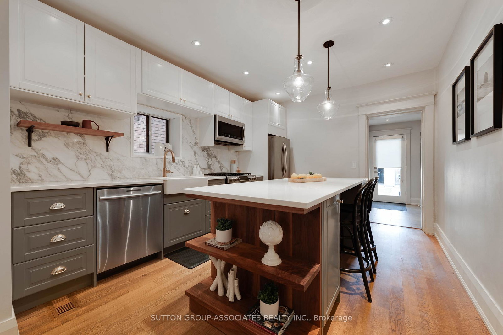 1031-st-clarens-avenue-toronto-ontario-w12915008