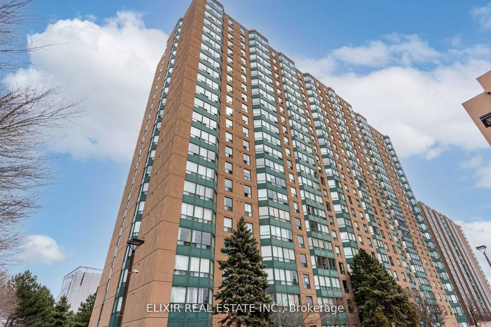 135-hillcrest-avenue-mississauga-ontario-w12915094