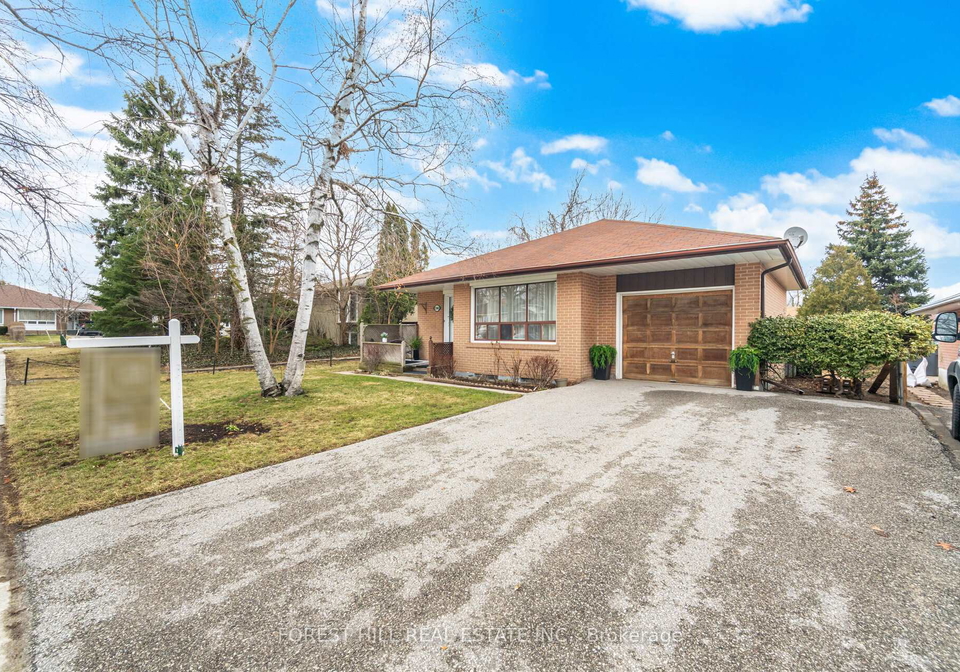 1588-hobbs-crescent-mississauga-ontario-w12915178
