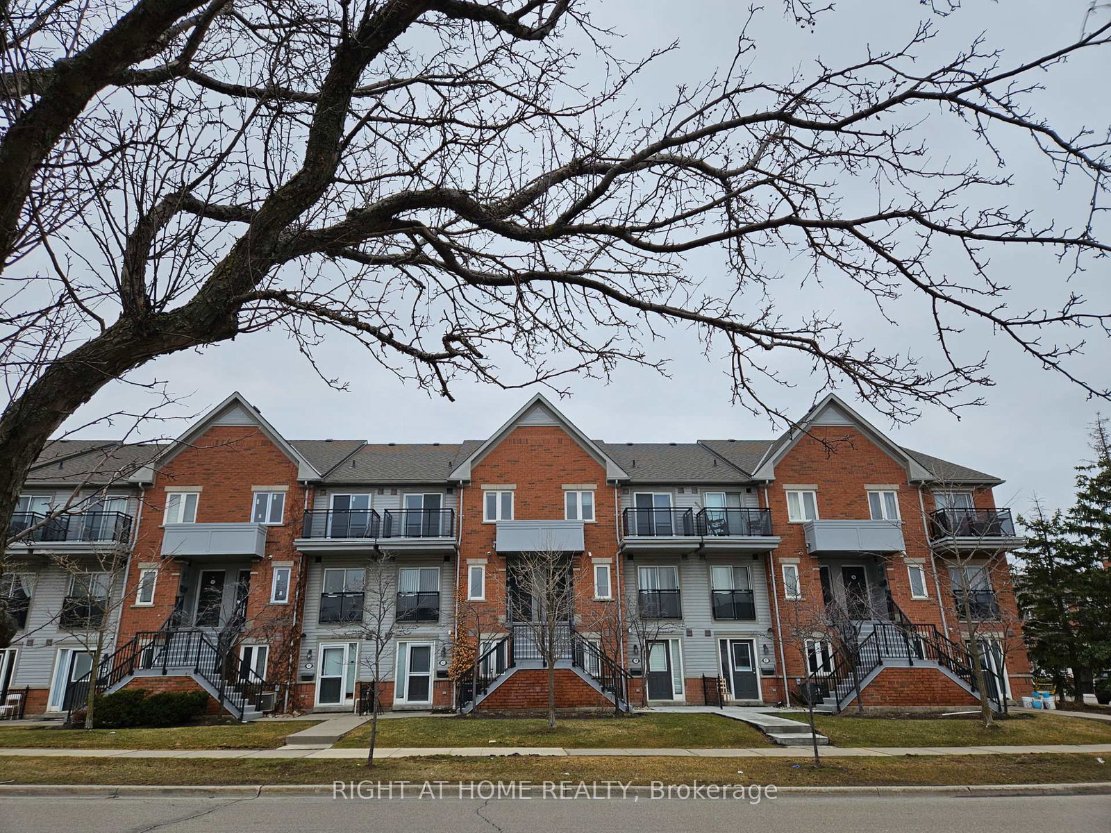 4620-guildwood-way-mississauga-ontario-w12915592