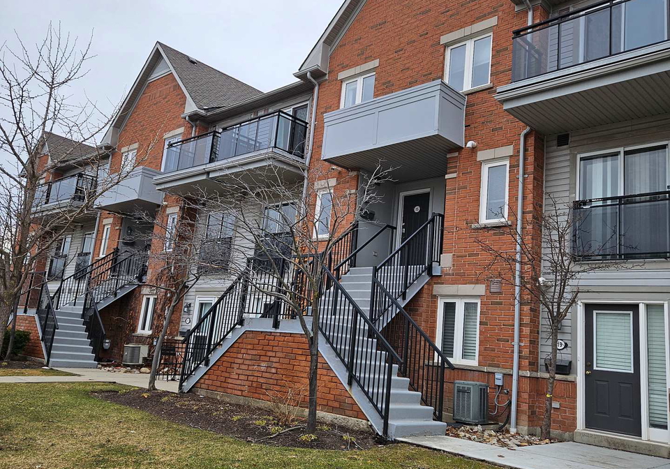 4620-guildwood-way-mississauga-ontario-w12915592