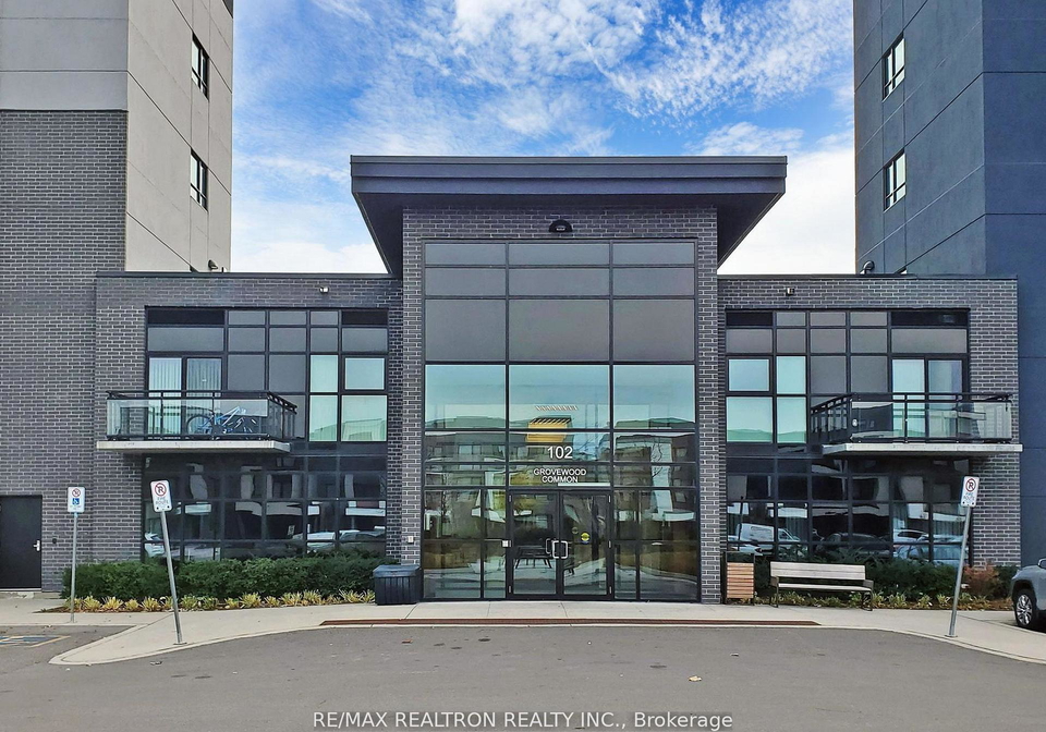 102-grovewood-common-crescent-oakville-ontario-w12915674