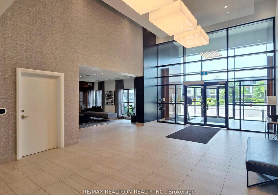 102-grovewood-common-crescent-oakville-ontario-w12915674