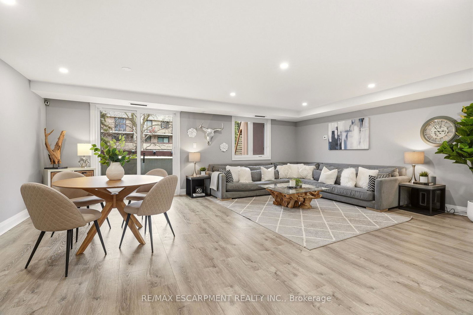 1250-mississauga-valley-boulevard-mississauga-ontario-w12915682