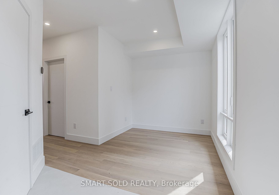 33-kirknewton-road-toronto-ontario-w12915824
