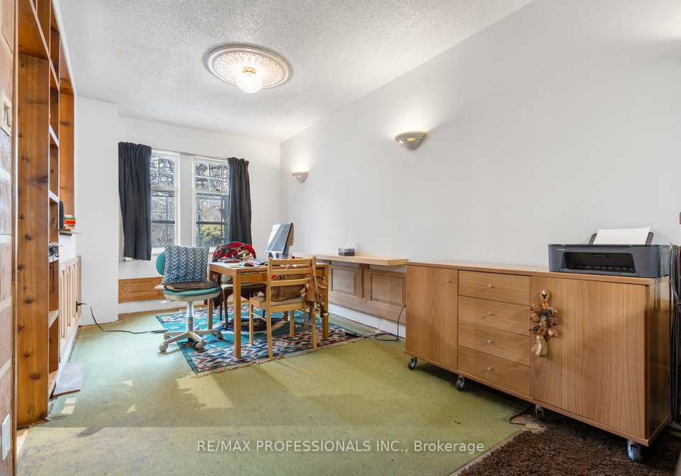 857-windermere-avenue-toronto-ontario-w12915900