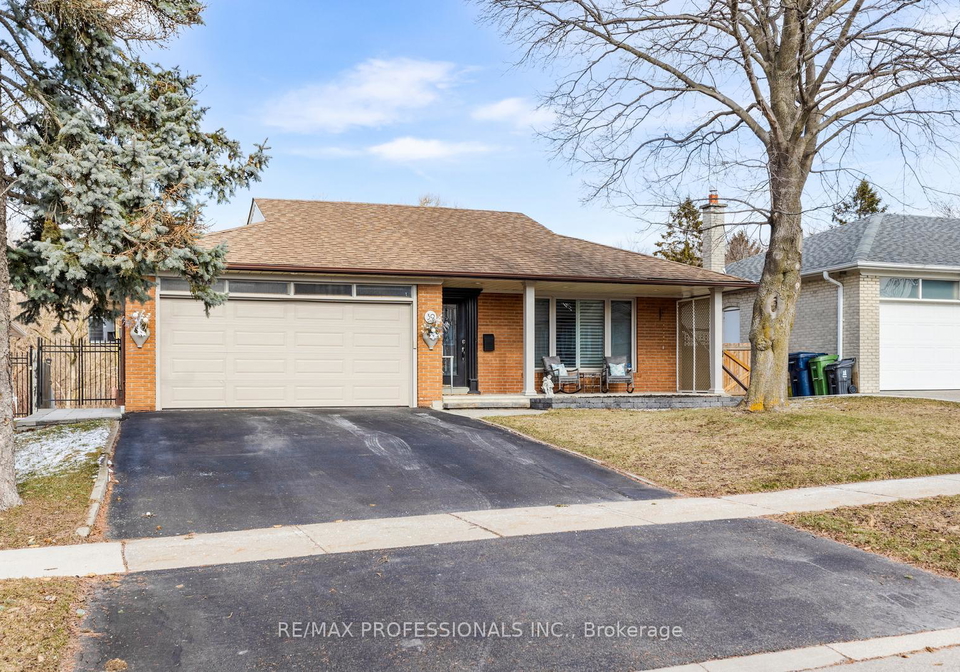 39-norbert-crescent-etobicoke-ontario-w12916234