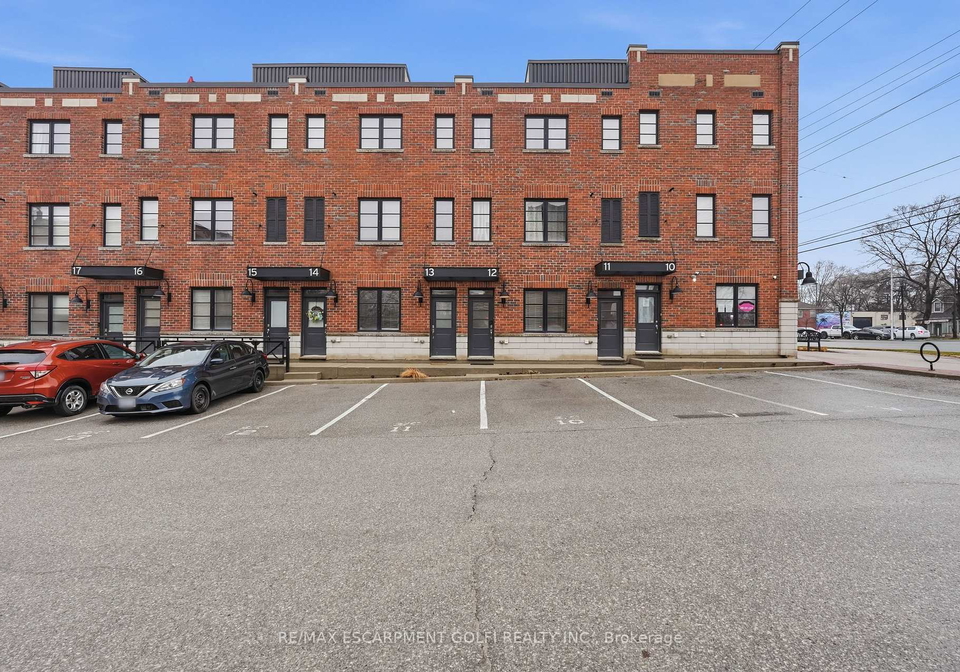 70-plains-road-w-burlington-ontario-w12916312