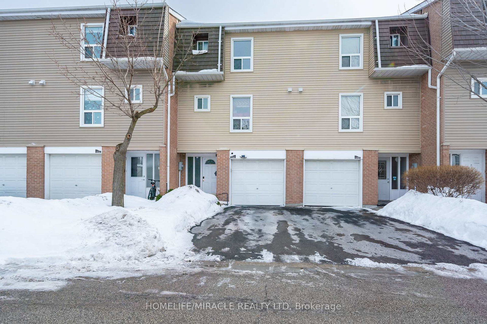 enderby-crescent-brampton-ontario-w12916374
