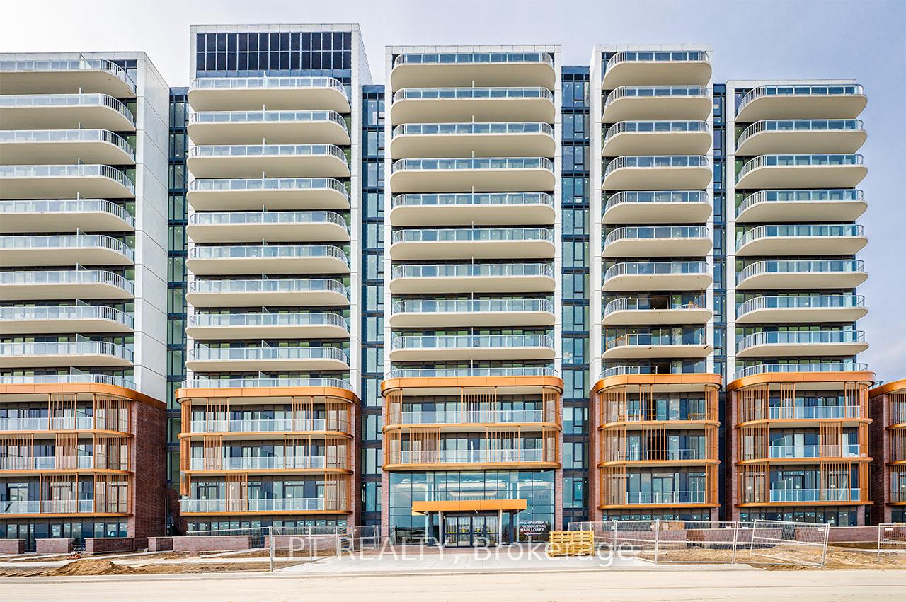 220-missinnihe-way-mississauga-ontario-w12916398