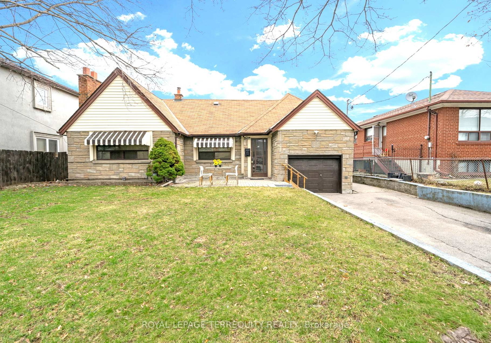 34-downsview-avenue-york-ontario-w12916656