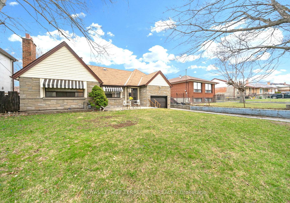 34-downsview-avenue-york-ontario-w12916656