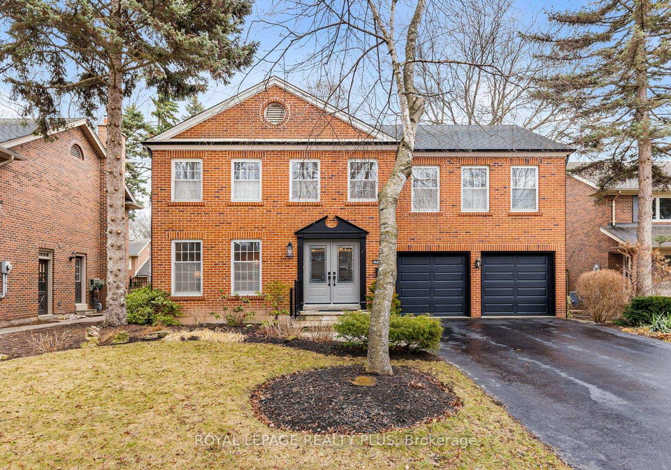 1852-sherwood-forrest-circle-mississauga-ontario-w12916862