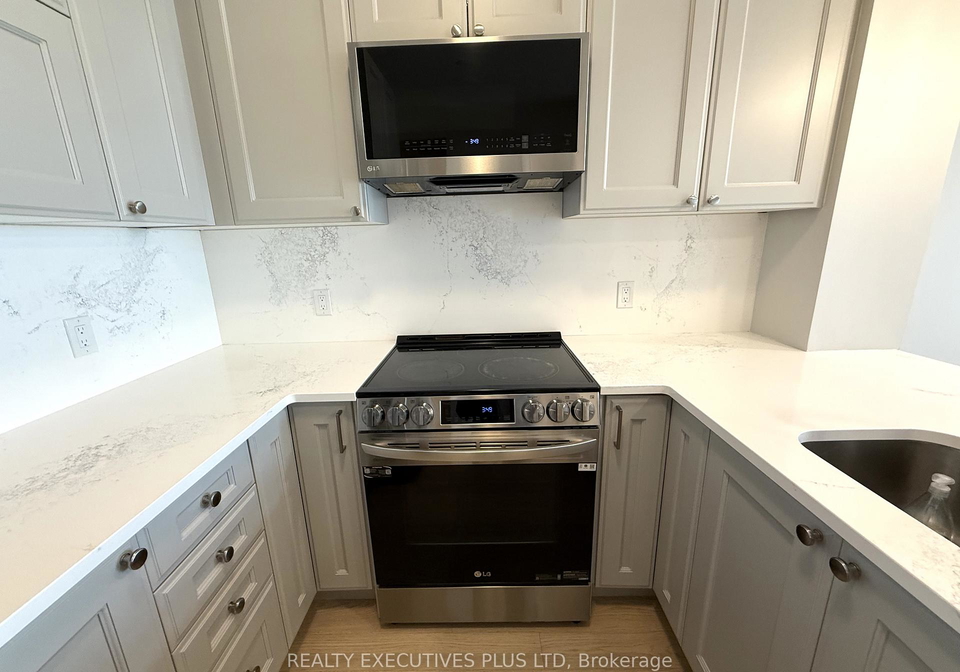 470-gordon-krantz-avenue-milton-ontario-w12916864