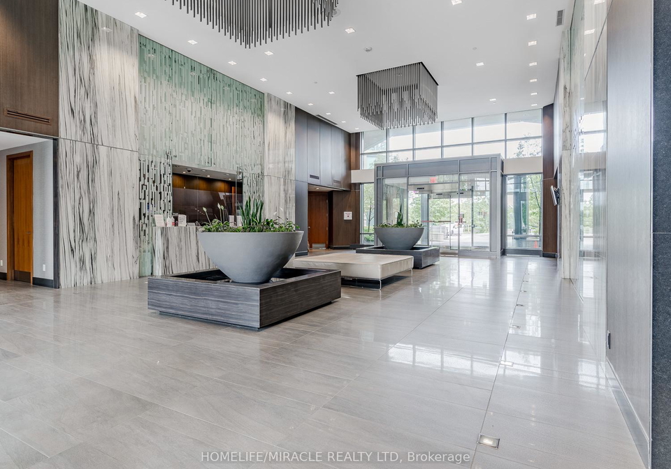 215-sherway-gardens-road-etobicoke-ontario-w12916932