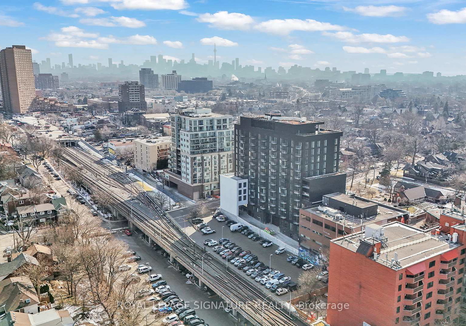 1660-bloor-street-w-toronto-ontario-w12917124