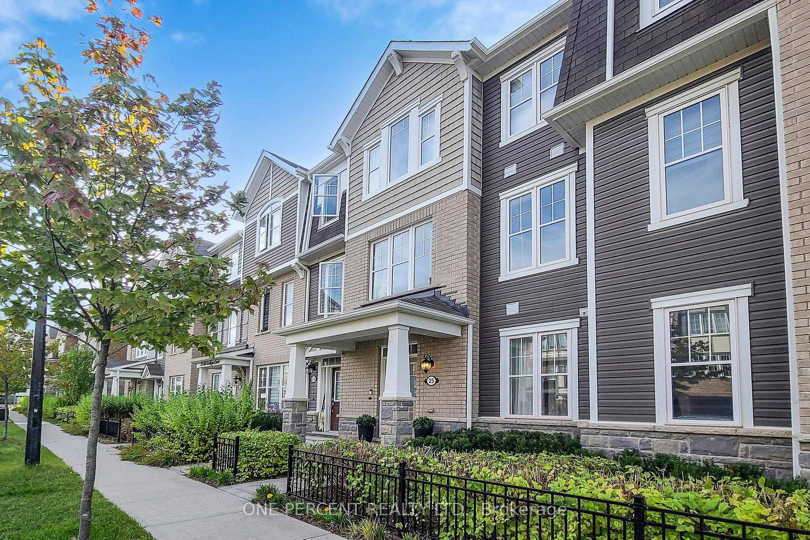 501-buckeye-court-milton-ontario-w12917616