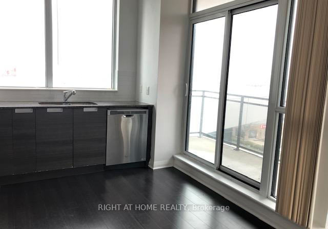 75-eglinton-avenue-w-mississauga-ontario-w12917696