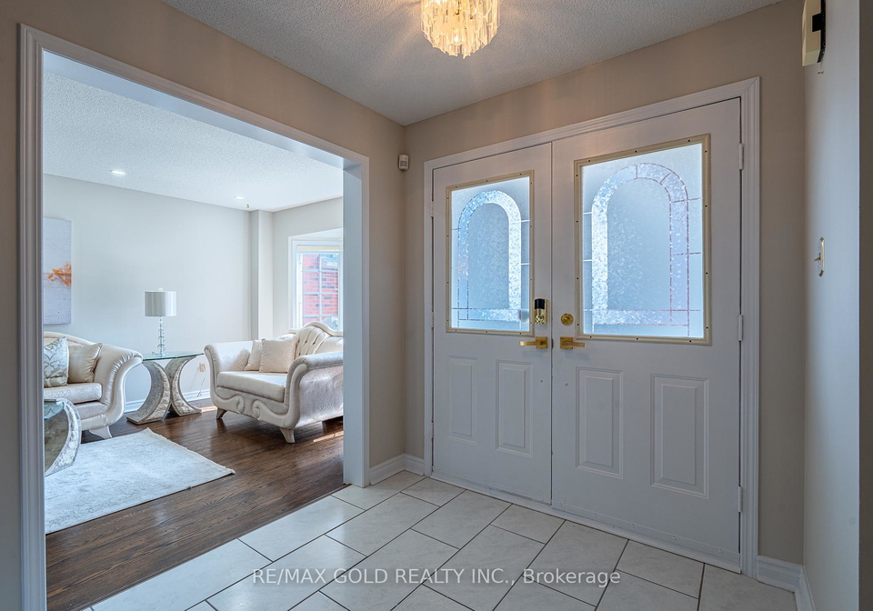 87-sprucelands-avenue-brampton-ontario-w12917770