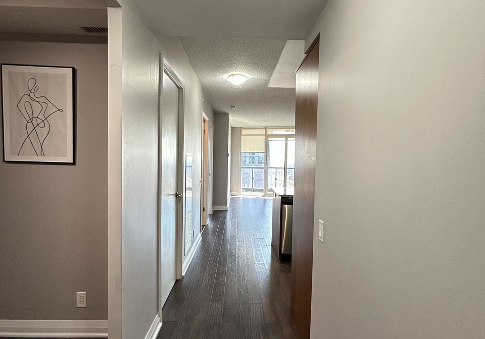 5-valhalla-inn-road-etobicoke-ontario-w12918052
