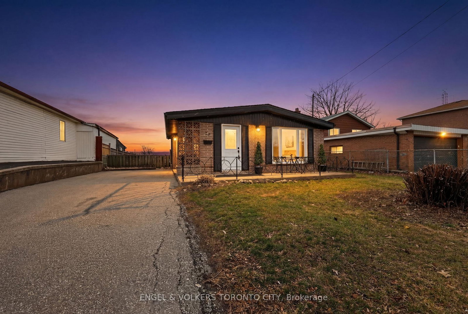 33-wheatsheaf-crescent-york-ontario-w12918346