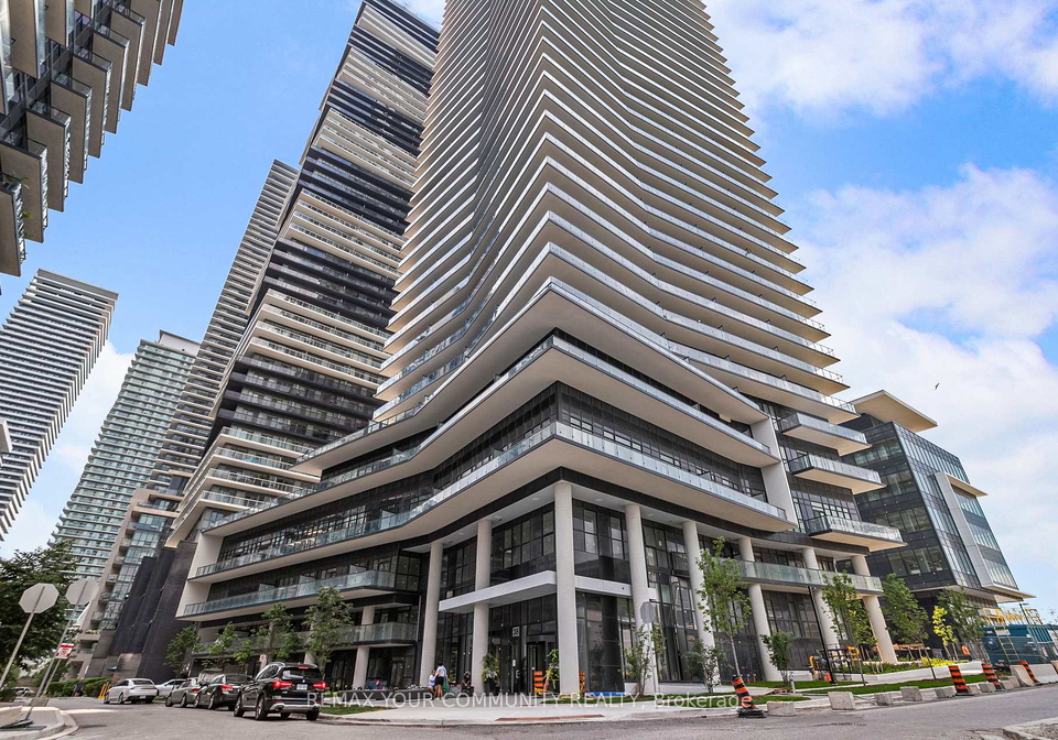 38-annie-craig-drive-etobicoke-ontario-w12918398