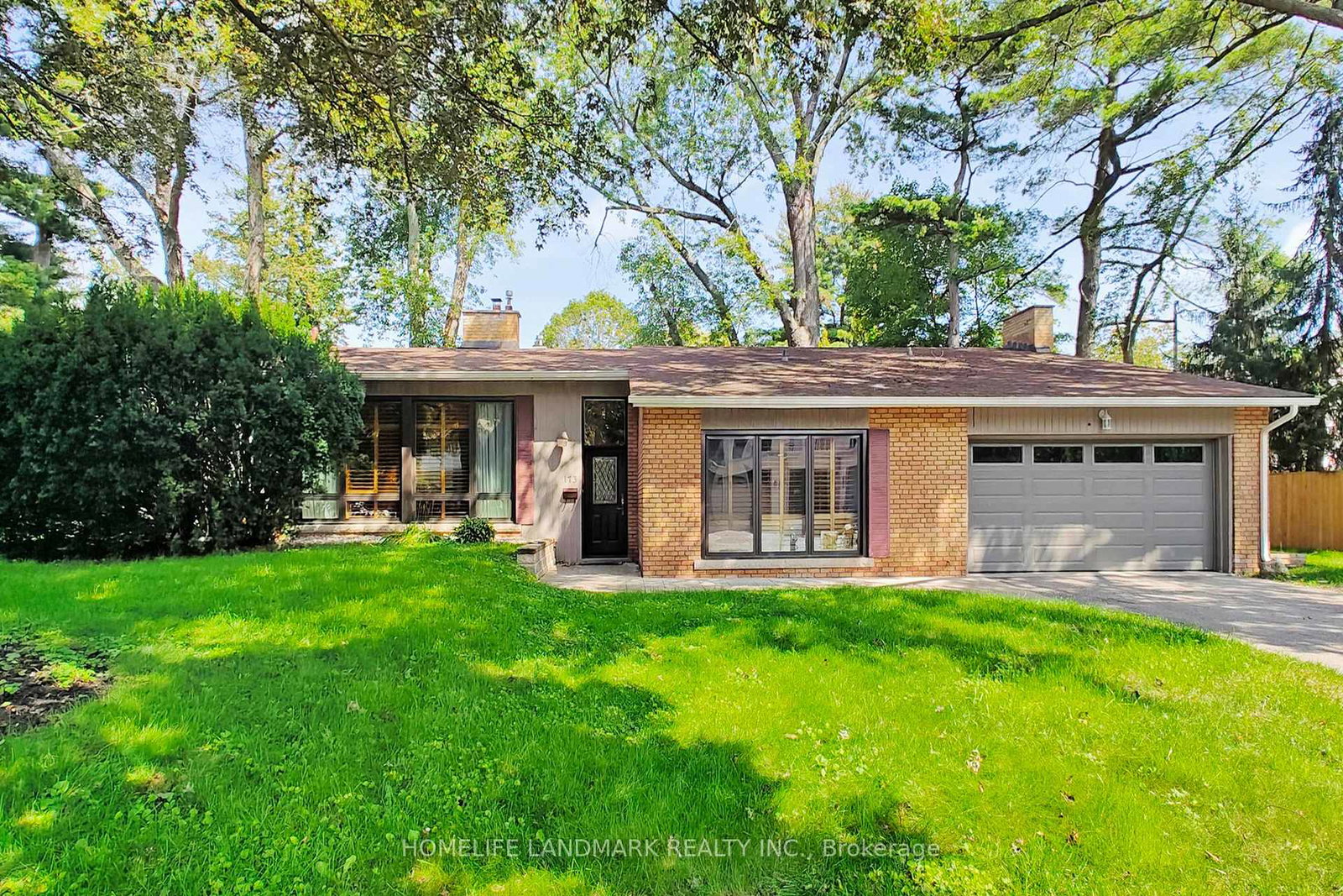 173-dunwoody-drive-oakville-ontario-w12918438