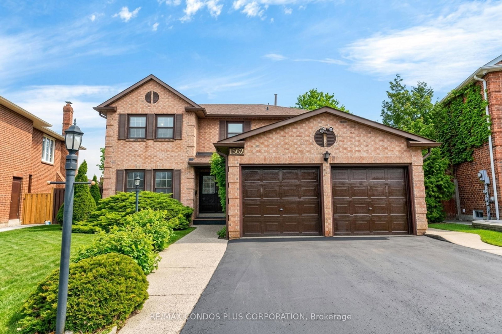 1562-lovelady-crescent-mississauga-ontario-w12918504