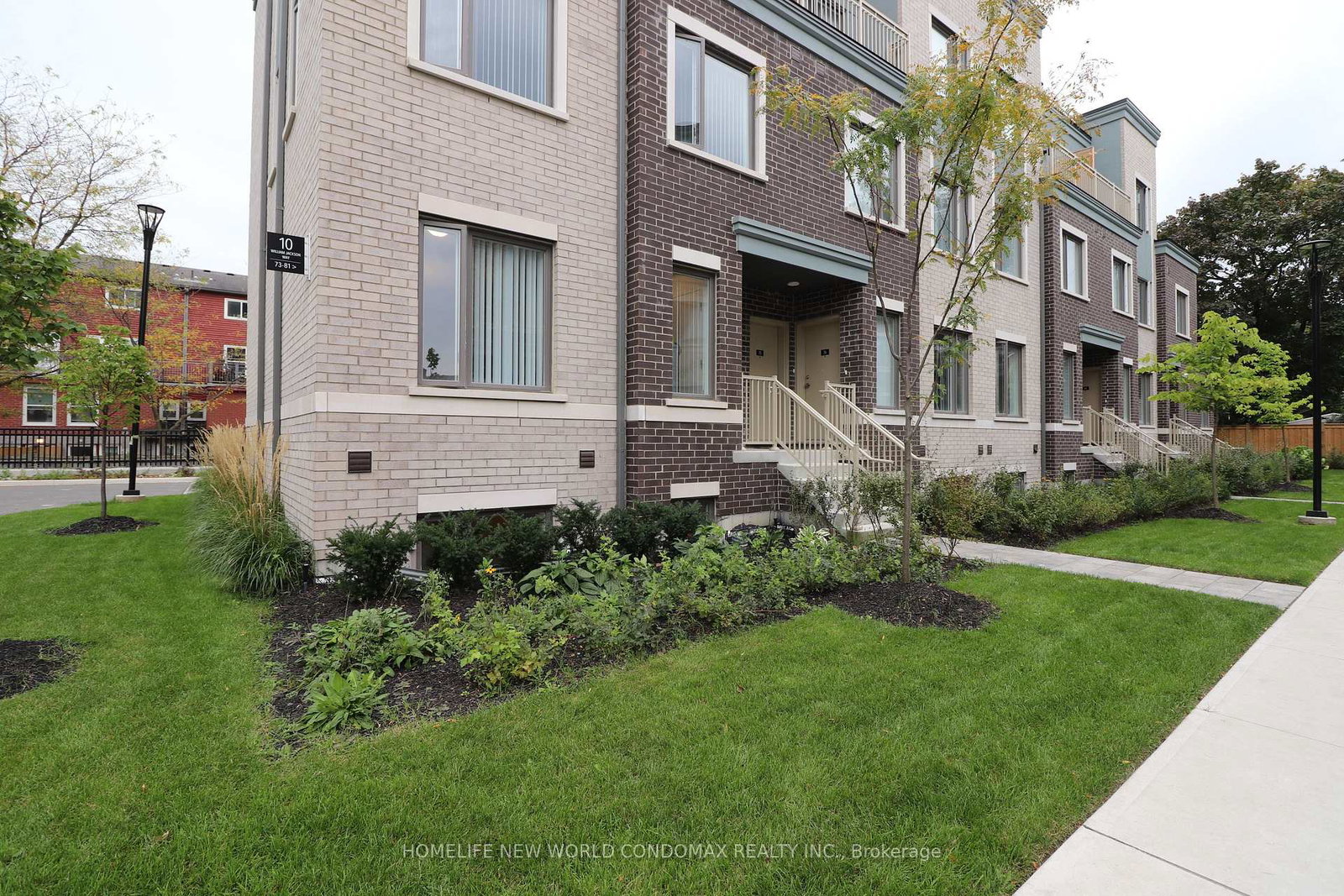 10-william-jackson-way-etobicoke-ontario-w12918954