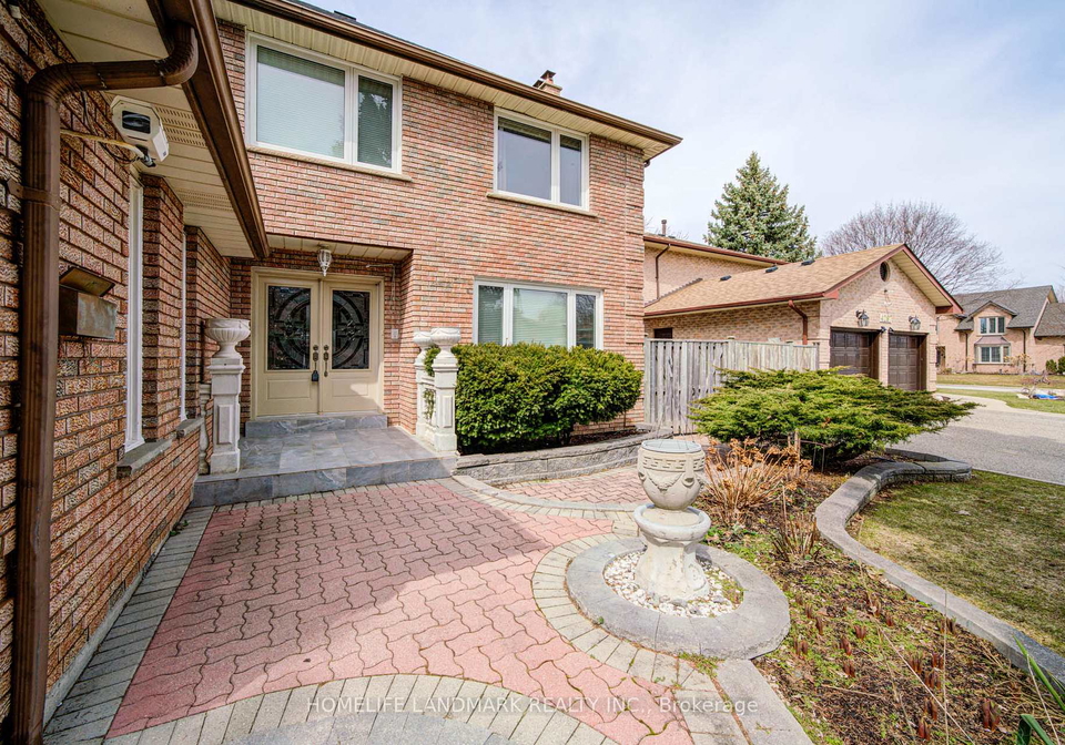 4303-bridlepath-trail-mississauga-ontario-w12920102