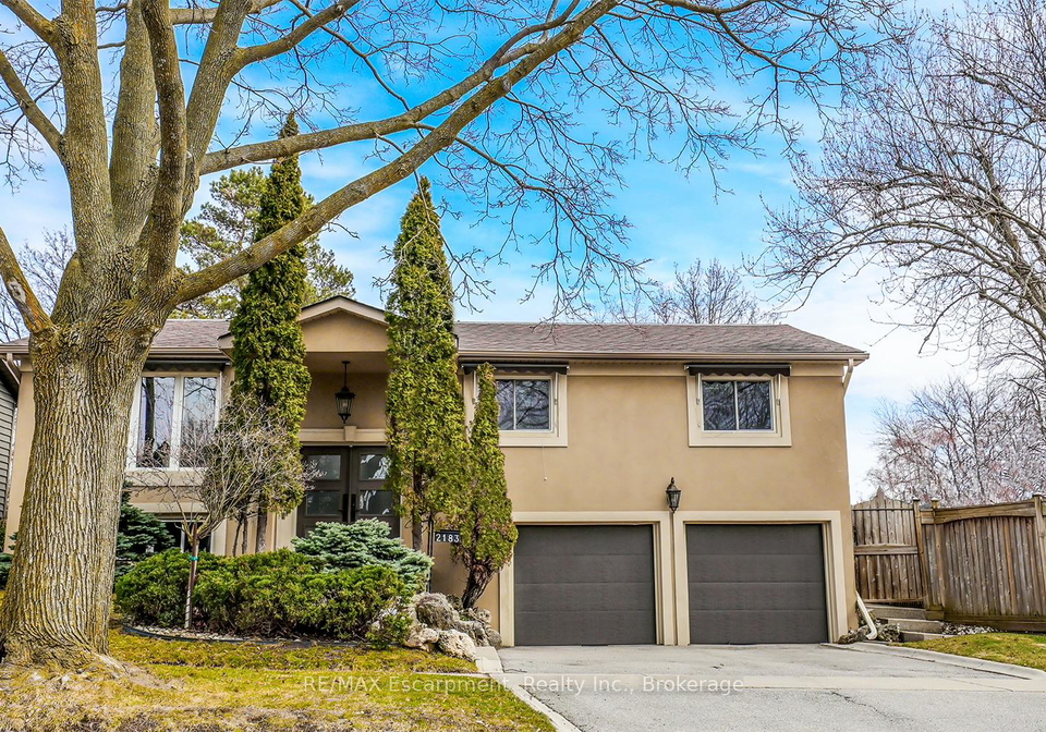 2183-sandringham-drive-burlington-ontario-w12920242