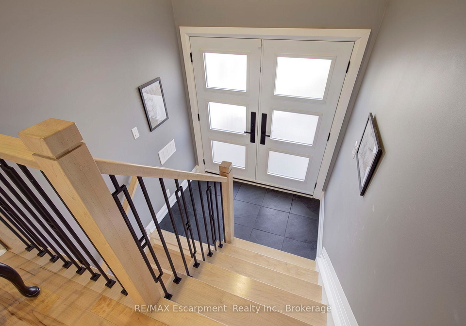 2183-sandringham-drive-burlington-ontario-w12920242