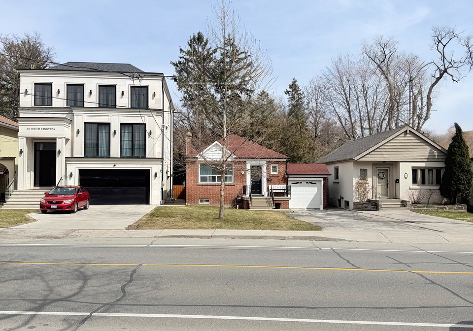 67-south-kingsway-toronto-ontario-w12920294
