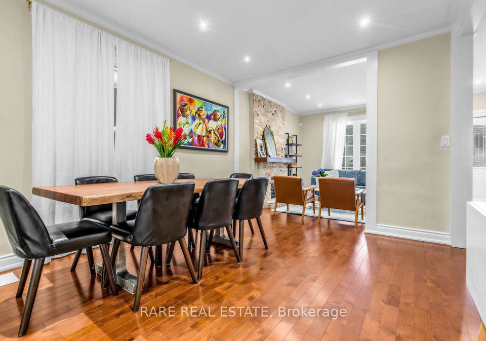 18-earlscourt-avenue-toronto-ontario-w12920350