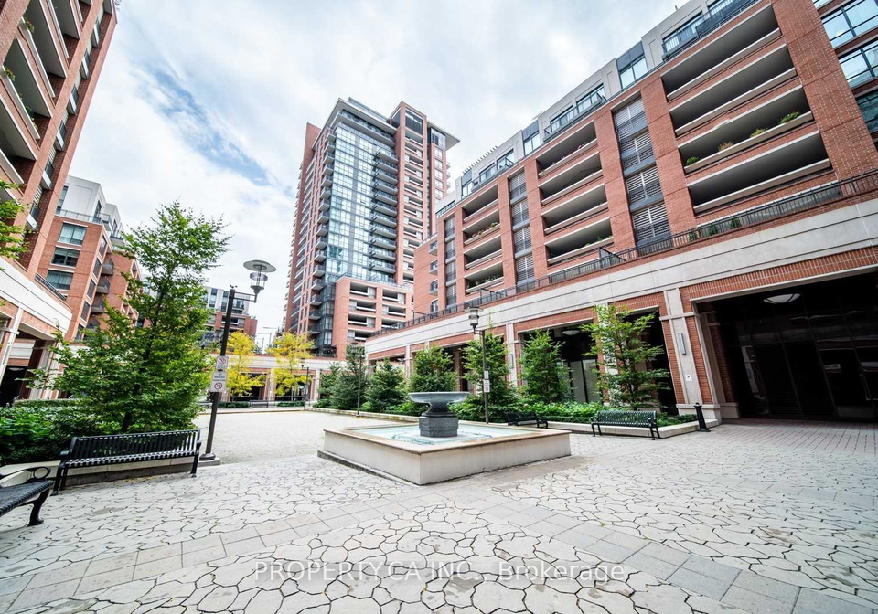 830-lawrence-avenue-w-north-york-ontario-w12920634