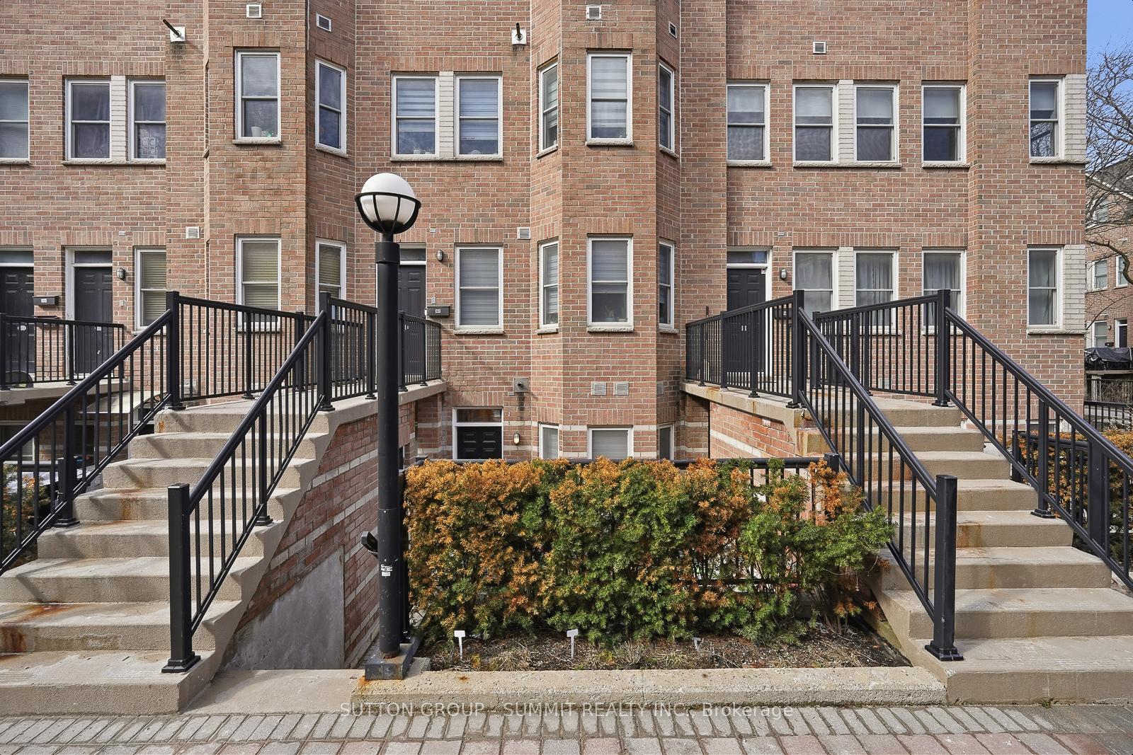 760-lawrence-avenue-w-north-york-ontario-w12920884