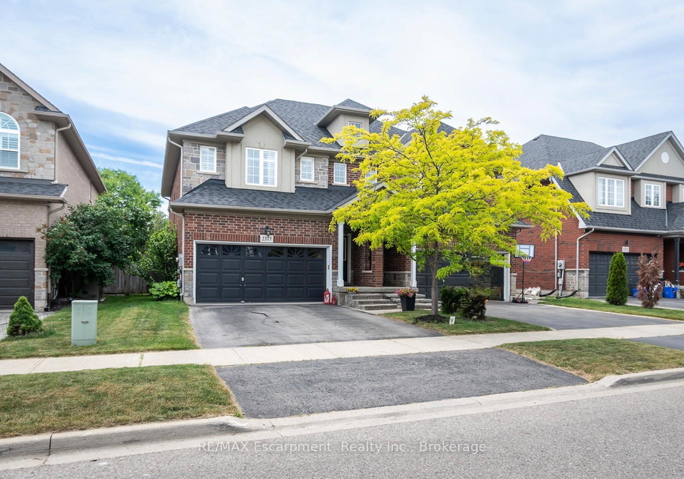 2377-stone-glen-crescent-oakville-ontario-w12920944