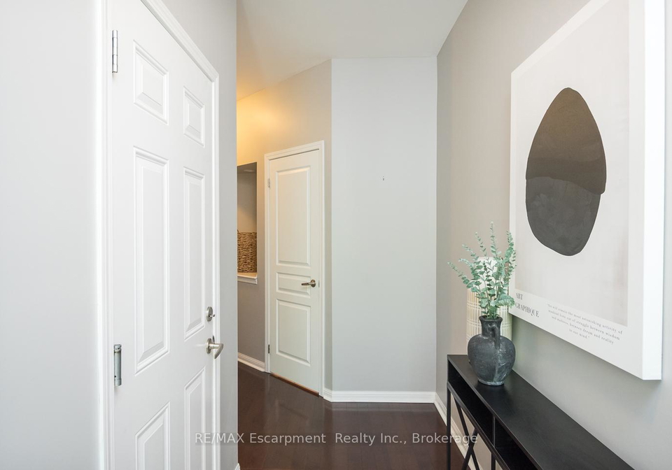 2377-stone-glen-crescent-oakville-ontario-w12920944